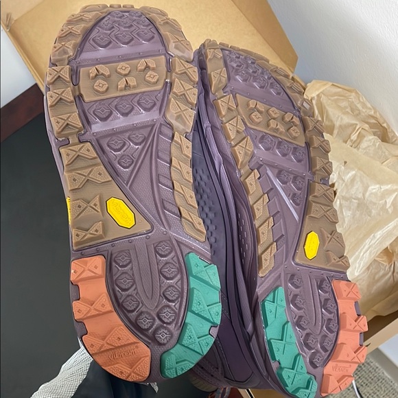 Hoka X Bodega Tor Ultra Hi, size 12 - Picture 5 of 8